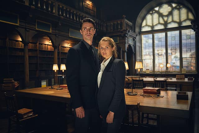 Matthew Goode and Teresa Palmer - A Discovery of Witches